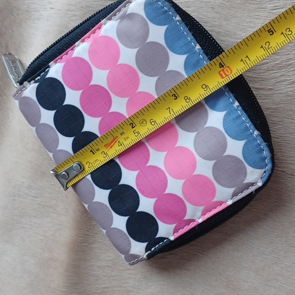 Le Sportsak Wallet - Picture 10 of 15